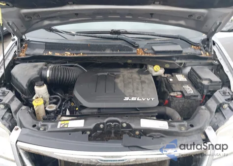 2013 Chrysler Town & Country Touring-L from USA, damaged, VIN 2C4RC1CG4DR692093